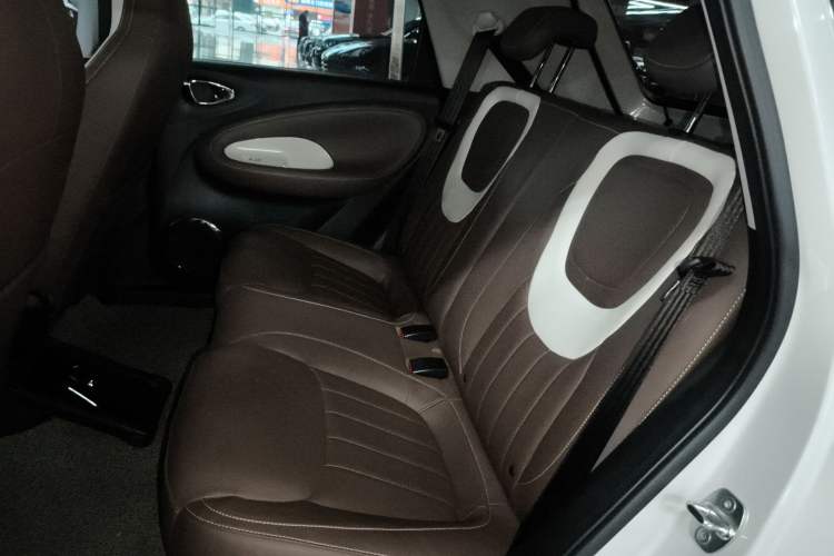 Used Wuling Bingo 2024 333 km Enjoyment Version Left Rear Seat