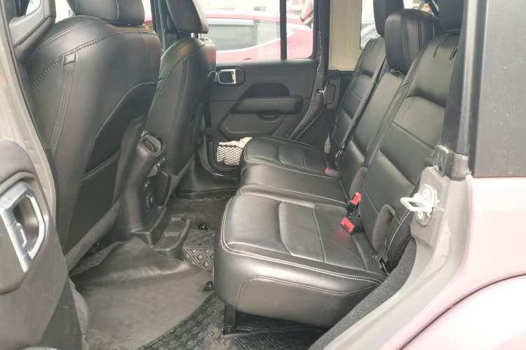 Used Jeep Wrangler 2021 2.0T Sahara Four-Door Edition