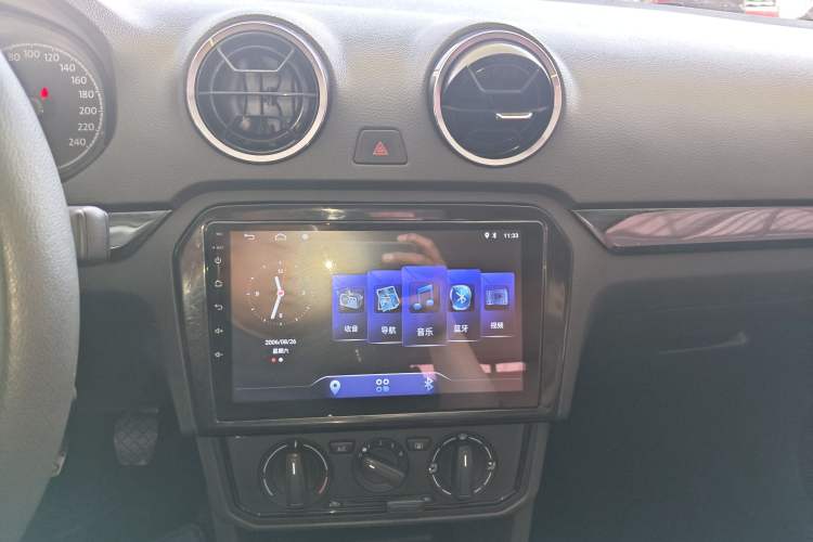 Used Volkswagen Jetta 2019 Dream Edition 1.5L Manual Fashion Version Audio And AC Panel