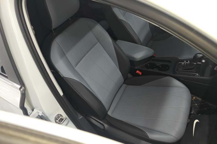 Used Volkswagen Lavida 2024 1.5L Automatic Starry Sky 5 Million Edition