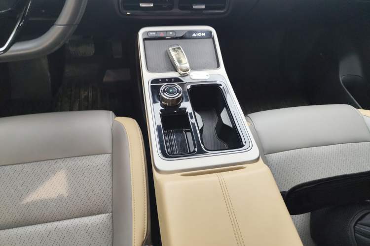 Used AION Y 2021 70 Enjoyment Tech Edition
