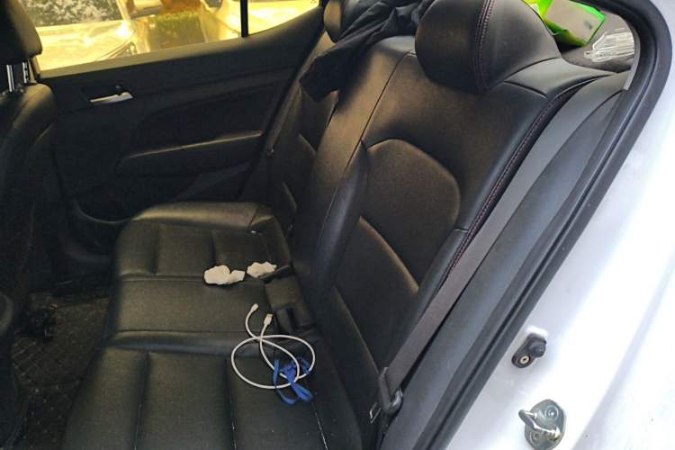 Used Hyundai Elantra (6th Generation / Lingdong) 2016 1.6L Automatic ZhiXuan – Elite Version