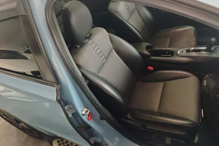 Used Honda XR-V 2019 220TURBO CVT Luxury Edition China VI Emission Standard