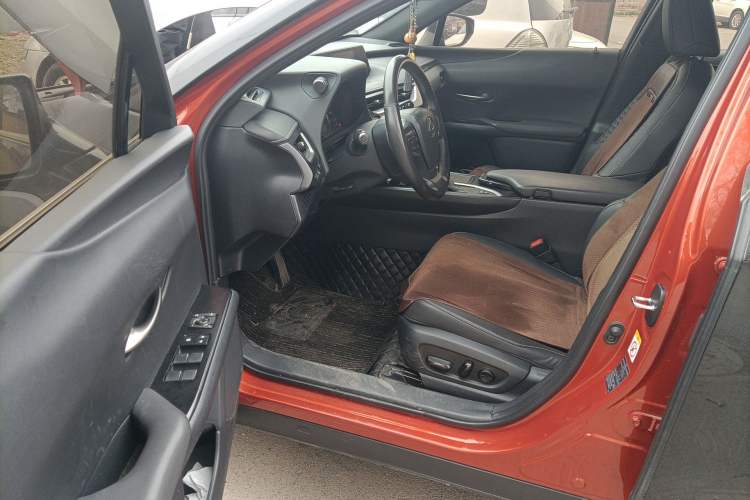 Used Lexus UX 2019 260h Explore-Edition China V Standard Driver Seat