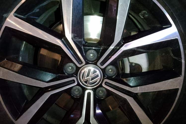 Used Volkswagen Magotan 2020 330TSI DSG Leading Model
