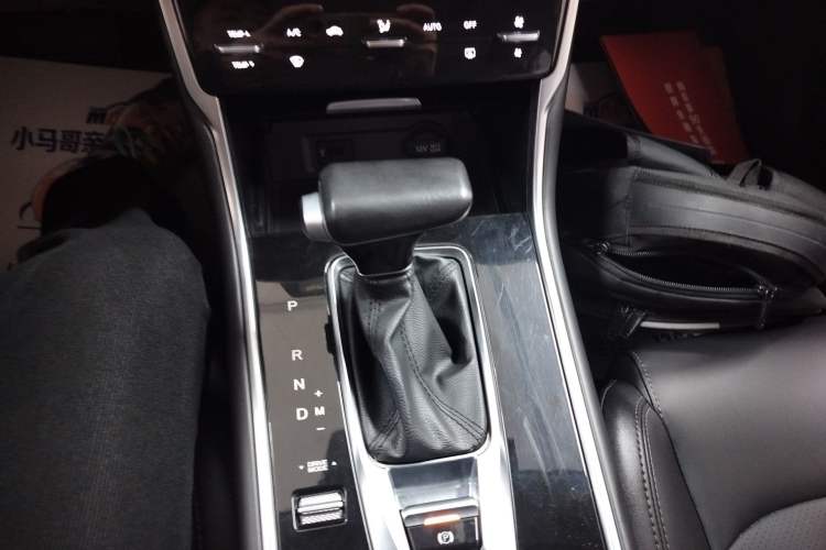 Used CHANGAN CS75 2021 Honor Million Edition 280T DCT Luxury Model