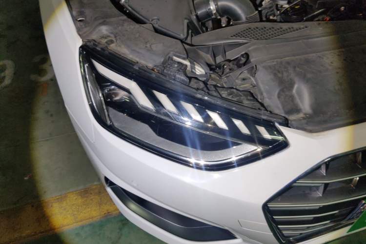 Used Audi A4L 2020 40 TFSI Fashionable and Elegant Model