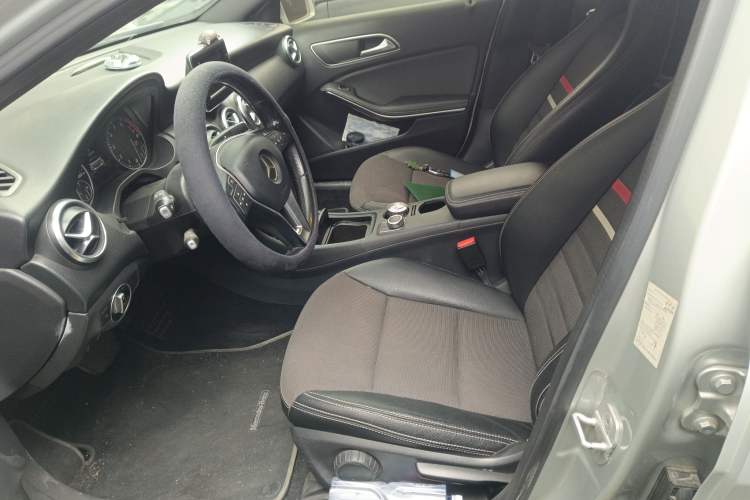 Used Mercedes-Benz A-Class (Import) 2015 A 180