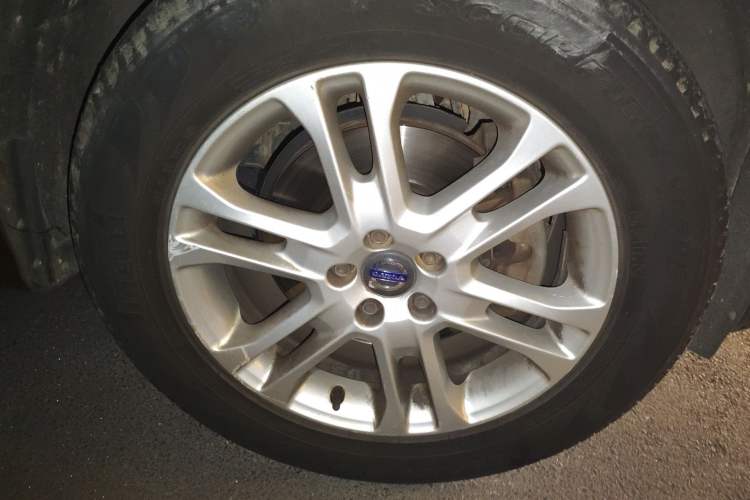 Used Volvo XC60 2015 T5 Smart Upgrade Model