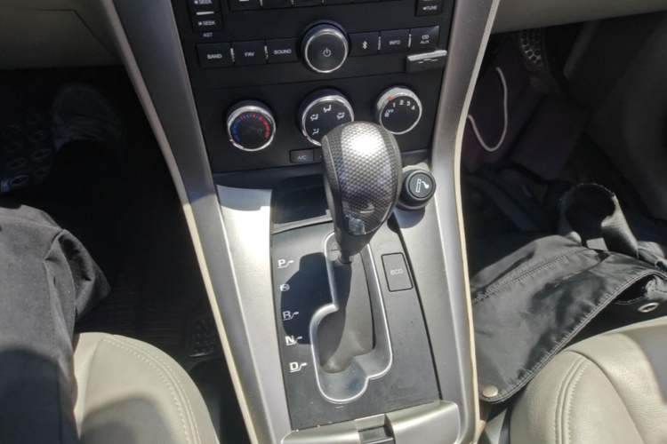 Used Chevrolet Captiva 2012 2.4L Two-Wheel Drive City Edition 5 Seats

