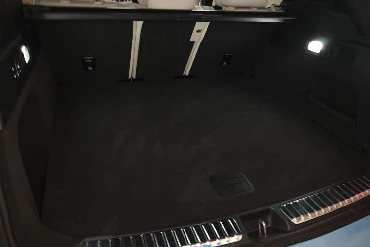 Used Li Auto L7 2025 Max Smart Refresh Edition Trunk