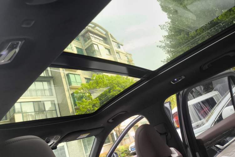 Used Geely Auto Monjaro L 2021 2.0TD DCT EVO Two-Wheel Drive Prestige Version
