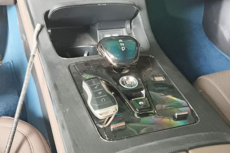 Used BYD Han 2020 EV Long-Range Deluxe Model Gear Lever