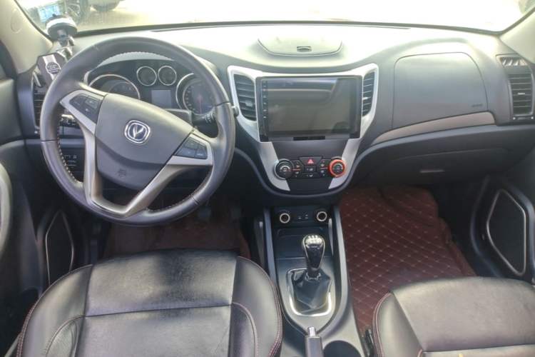 Used CHANGAN CS35 2012 1.6L Manual Luxury Model China IV Standard