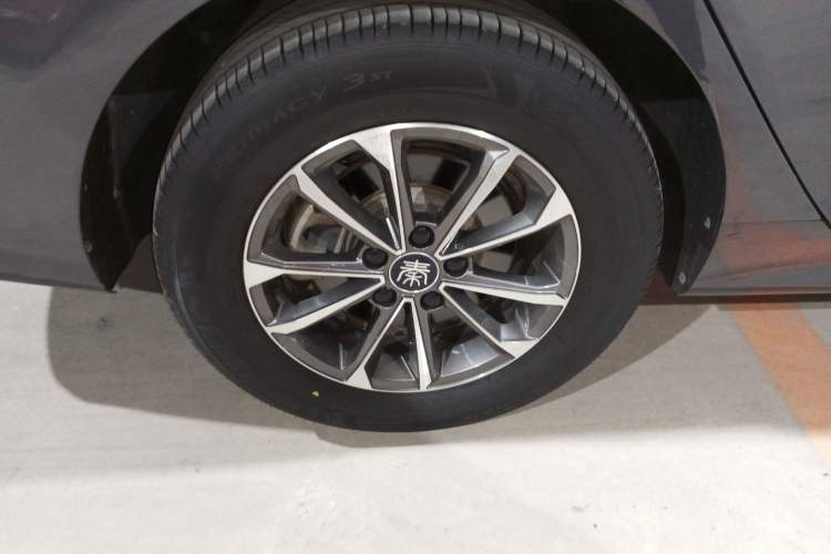 Used BYD Qin Pro New Energy 2019 DM Super Edition 1.5TI Automatic Smart Connect X-Trail Model China VI Standard