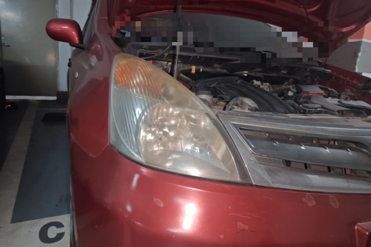 Used Nissan Livina 2010 Jingyue Edition 1.6L Manual All-Around Model