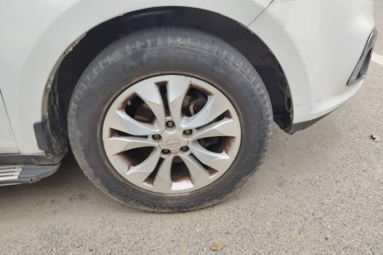 Used Land X5 2014 2.0T Automatic Innovation Edition
