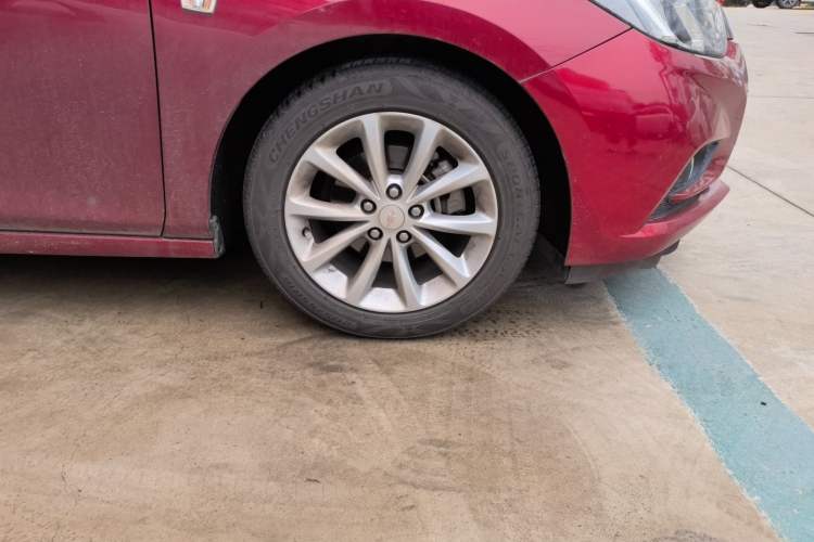 Used Chevrolet Cruze 2018 Revised Version 320 Manual Xuanfeng Edition
