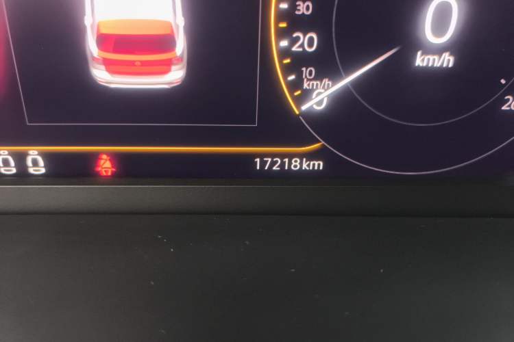 Used Volkswagen Tacqua 2020 280TSI DSG EnjoyPro Odometer Close Up