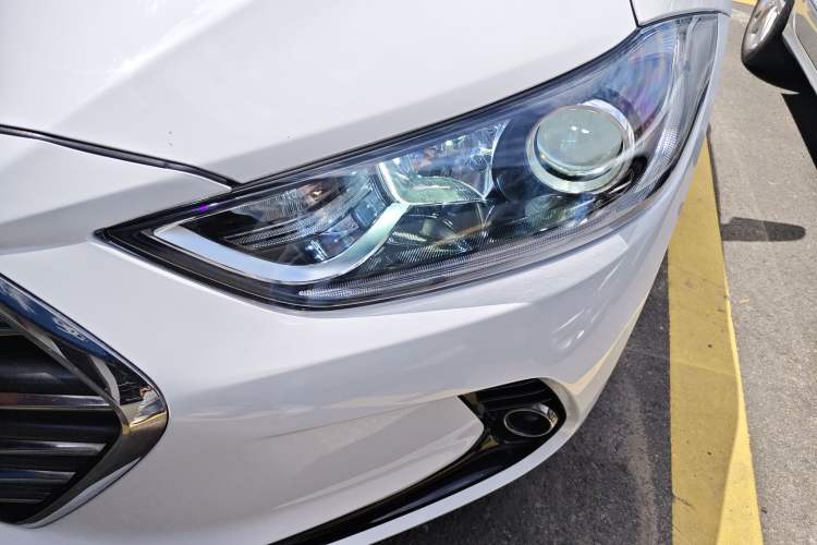 Used Hyundai Elantra (6th Generation / Lingdong) 2018 1.4T Dual-Clutch Xuan Dong · Dynamic Edition Left Front Headlight