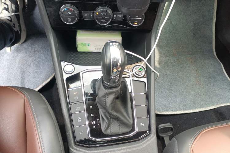 Used Volkswagen Lavida 2019 280TSI DSG Luxury Edition China VI Standard