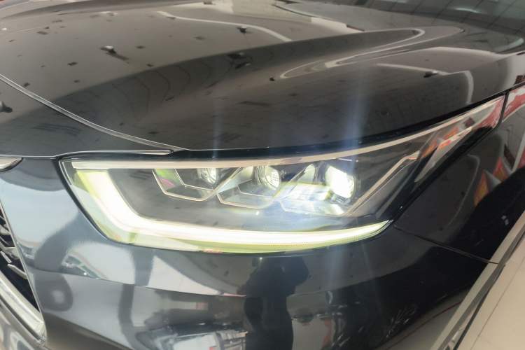 Used Toyota Highlander 2022 Dual-Engine 2.5L Four-Wheel Drive Supreme Edition 7-Seater Left Front Headlight