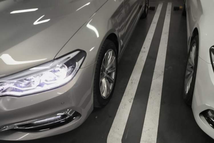 Used BMW 5 Series New Energy 2019 530Le Luxury Package Left Front Headlight