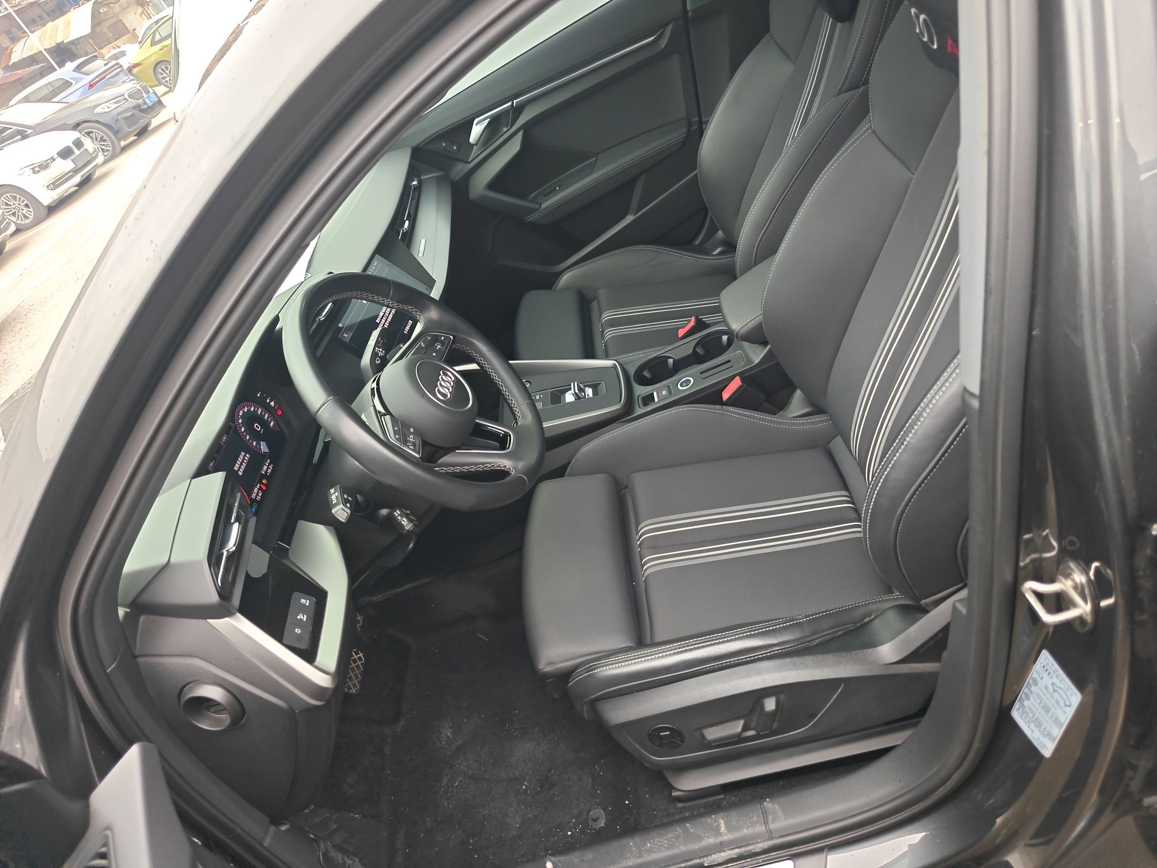 Interior delantero