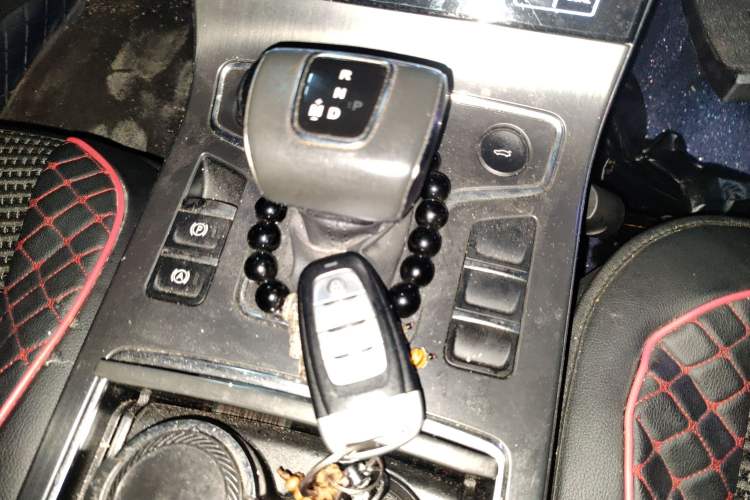 Used Hongqi H5 2020 1.8T Automatic ZhiLian QiYun Edition
