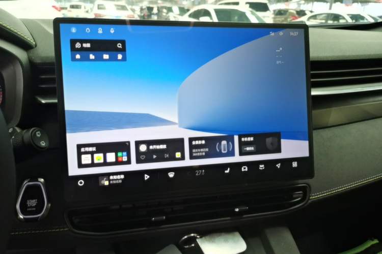 Used Lynk & Co 01 2025 2.0TD Two-Wheel Drive Refreshed Pro Version Audio And AC Panel