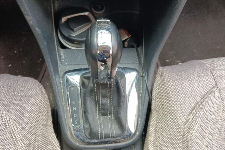 Used Volkswagen Jetta 2015 1.6L Automatic Luxury Model
