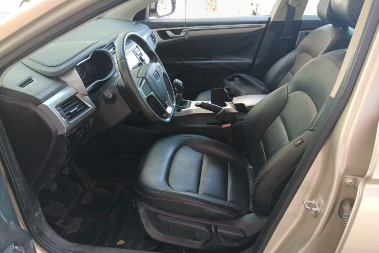 Used Geely Auto Emgrand GL 2017 1.8L Manual Elite Model Left Front Seat