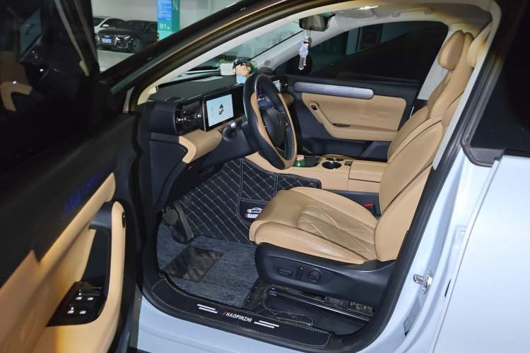 Used Leapmotor C11 2024 All-Electric 580 Luxury Edition