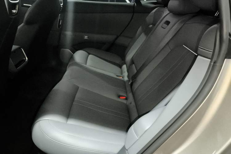 Used Xiaomi Auto YU7 2025 Ultra-Long Range Rear-Wheel Drive Version