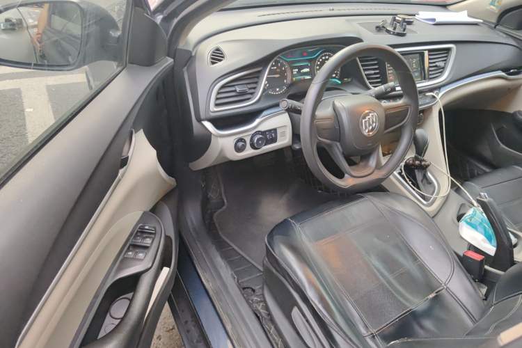 Used Buick GT 2021 Exemplar 1.5L Automatic Elite Version Driver Seat