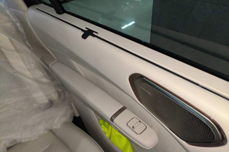 Used Lynk & Co 900 2025 1.5T Ultra
