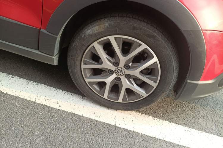 Used Volkswagen Polo 2014 1.6L Cross Polo Automatic
