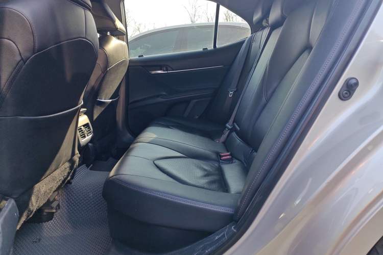 Used Toyota Camry 2019 Revised Version Dual-Engine 2.5 HG Luxury Edition