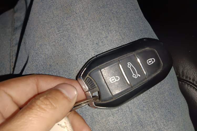 Used DS 6 2016 1.6T Luxury Edition THP160