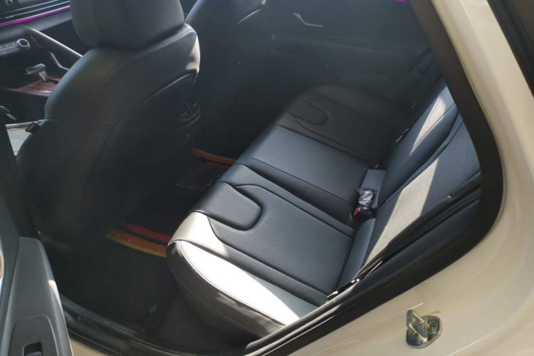 Used Hyundai Elantra 2022 1.5L CVT GLX Elite Edition