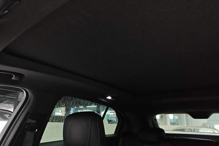 Used Cadillac XT4 2022 28T Two-Wheel Drive Fashion Edition Headliner