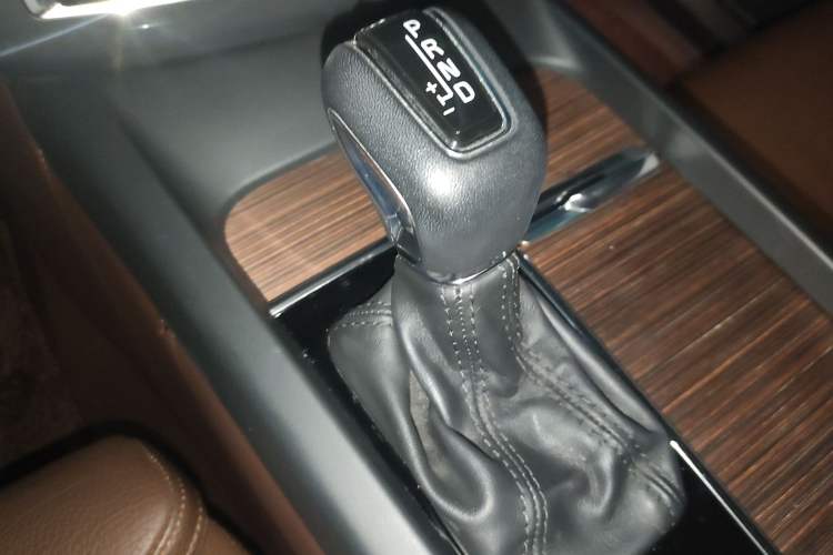 Used Volvo XC60 2021 T5 4x4 Smart Luxury Edition