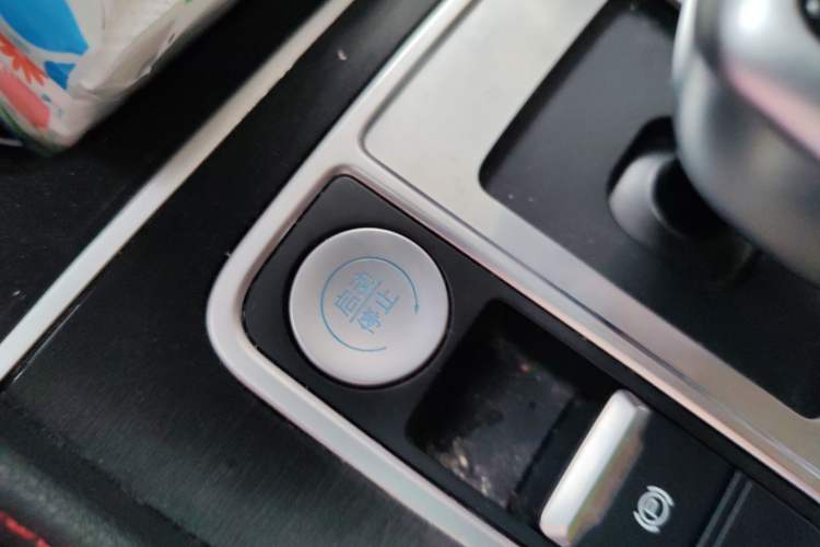 Used BYD Tang New Energy 2018 DM 2.0T All-Wheel Drive Smart Connect Elite 7-Seater China V Emission Standard