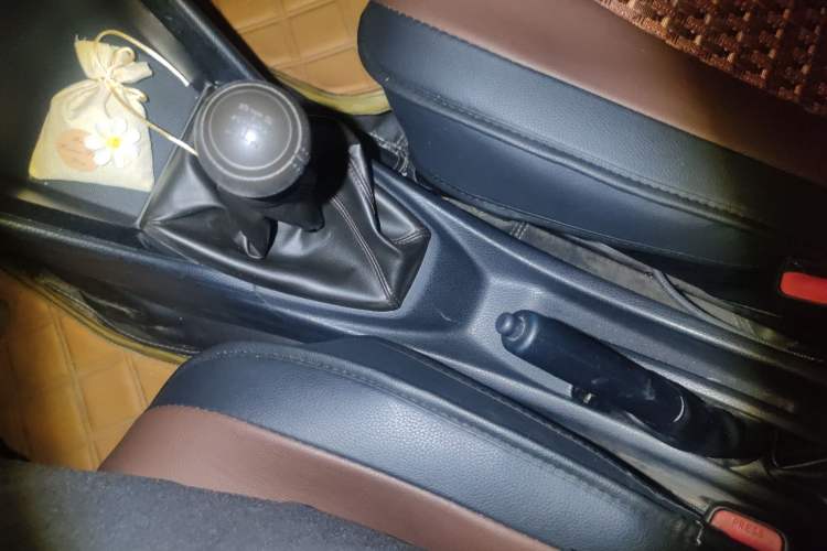 Used Toyota Vios 2014 1.3L Manual Xiang Edition Gear Lever