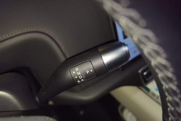 Used Li Auto L8 2025 Max Smart Refresh Edition
