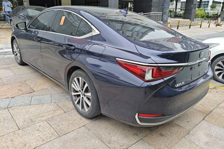 Used Lexus ES 2018 200 Excellence Edition China V Standard