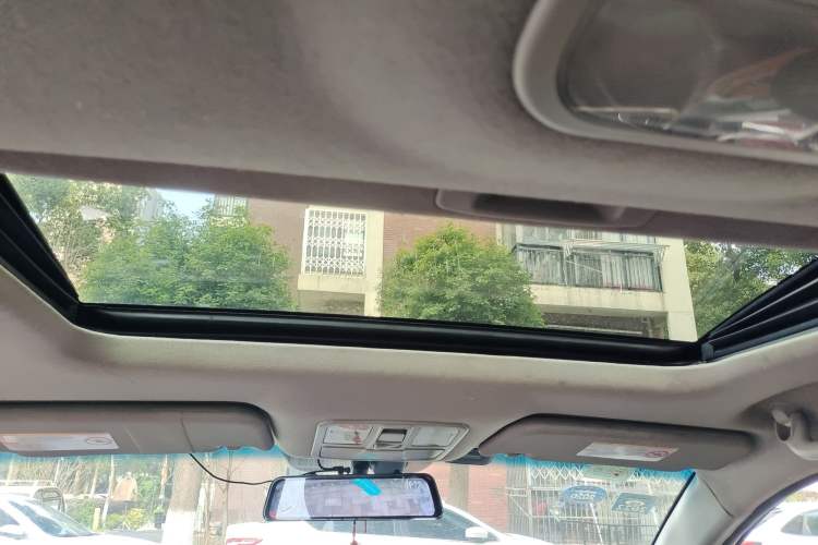 Used JAC Group Refine S5 2015 1.5T Manual Luxury Sport Edition
