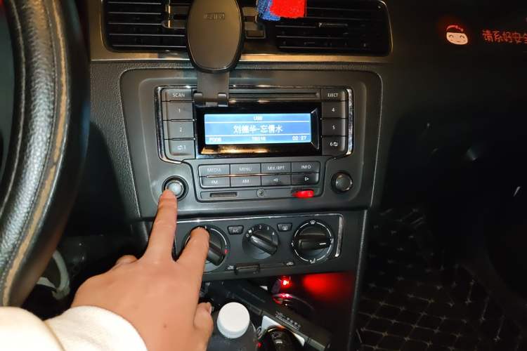 Used Volkswagen Santana 2013 1.6L Automatic Comfort Edition
