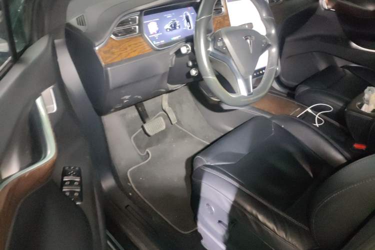 Used Tesla Model X 2017 X 100D Long Range Edition