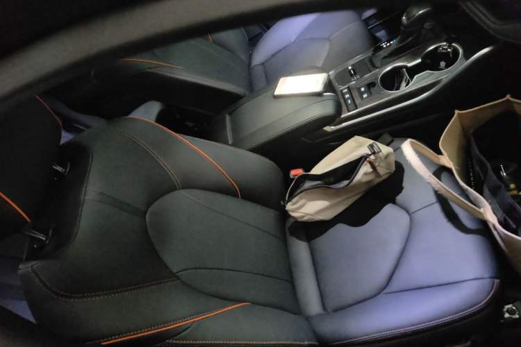 Used Toyota Crown Kluger 2024 2.5L HEV Four-Wheel Drive Premium Edition
